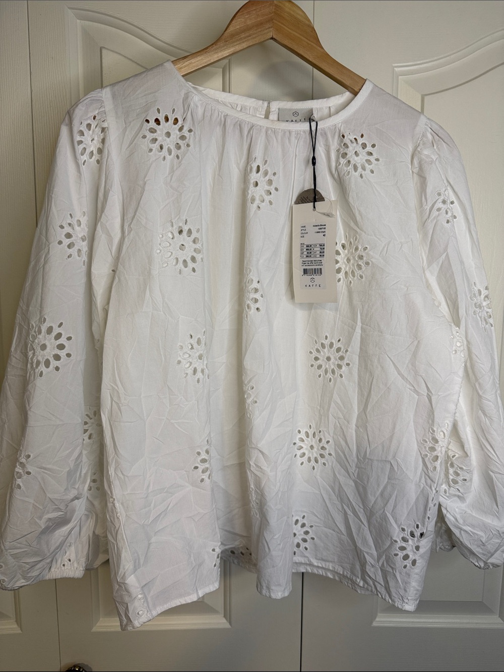 NWT Kaffe Eyelet Top - Picture 2 of 6